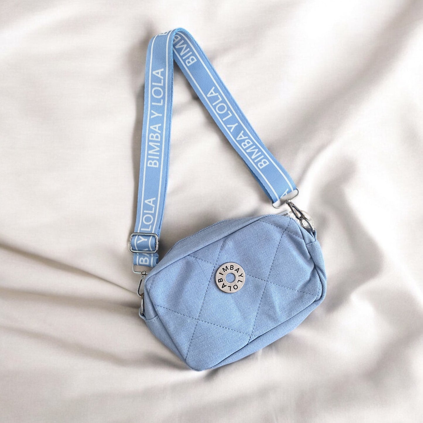 Crossbody Bimba y lola de mezclilla