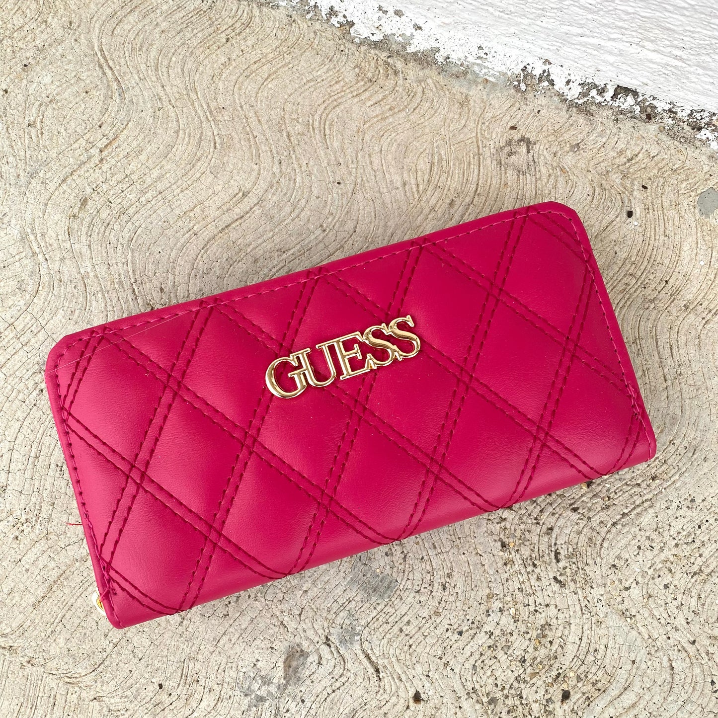 Cartera larga guess