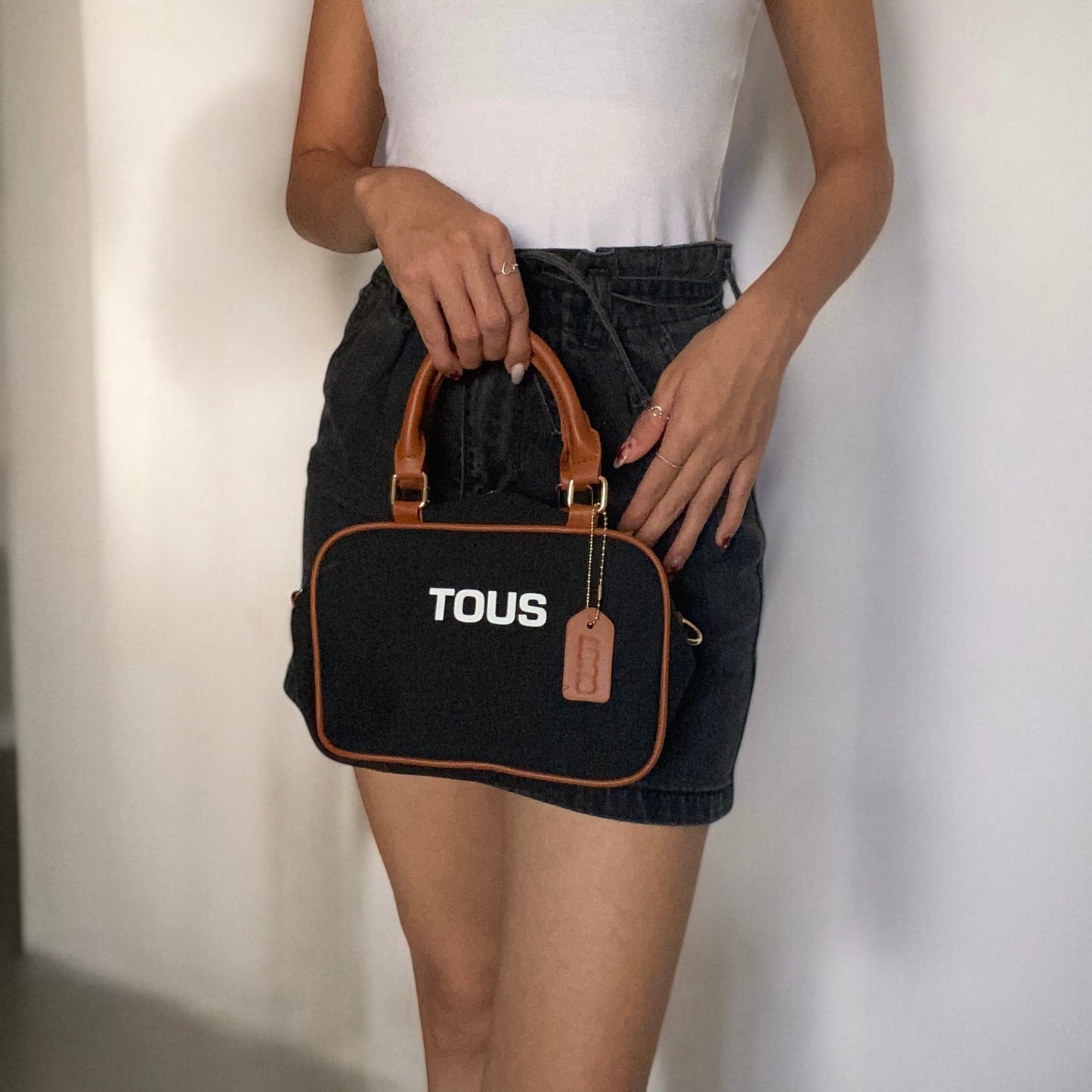 Crossbody de tela tipo Tous