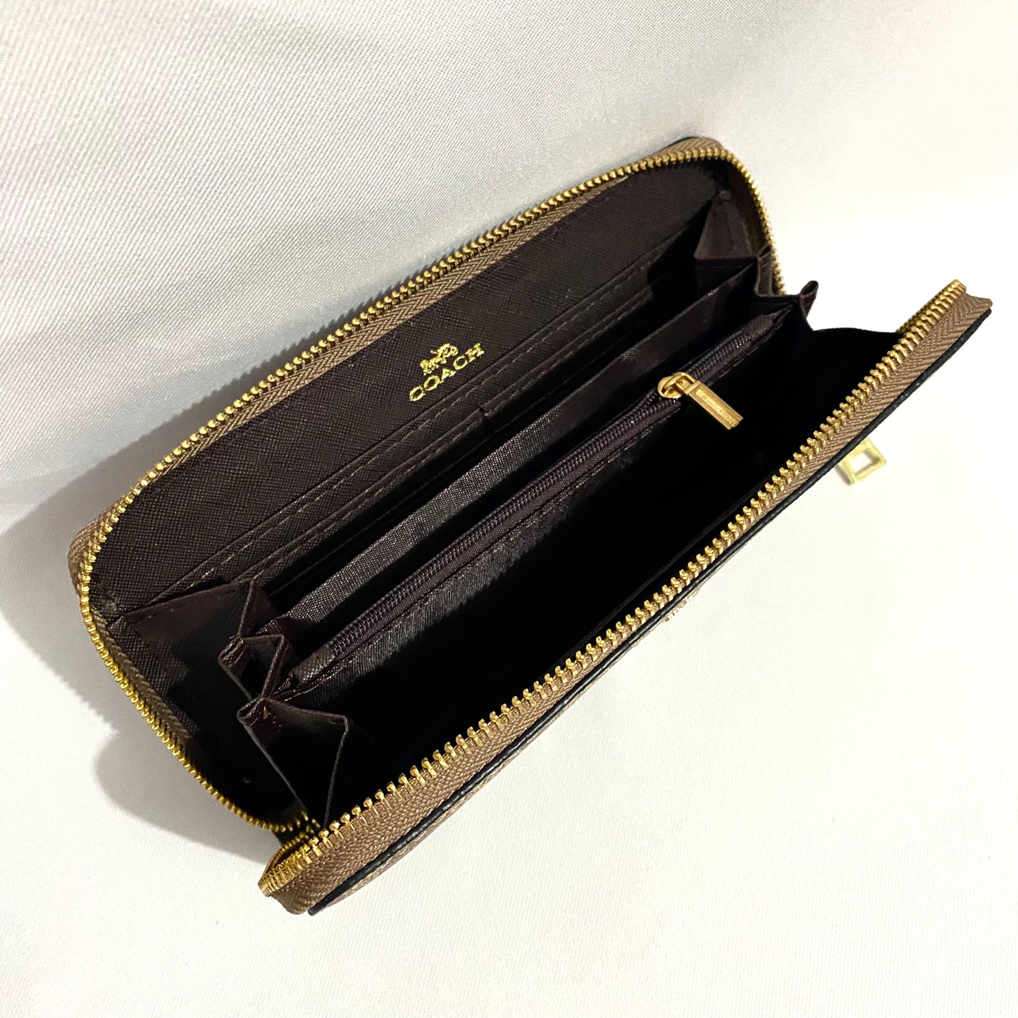 Cartera larga, Snoopy