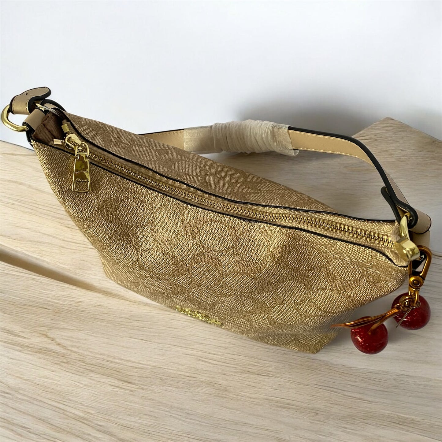 Shoulderbag Laurel, tipo Coach
