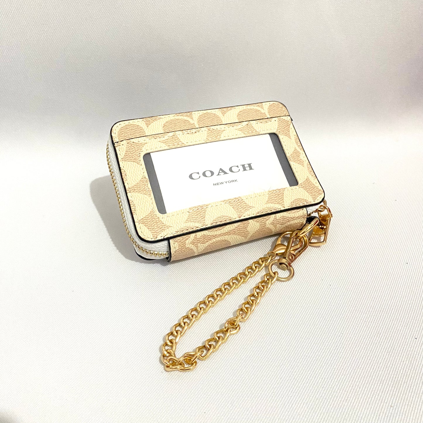 Tarjetero zip card, tipo coach