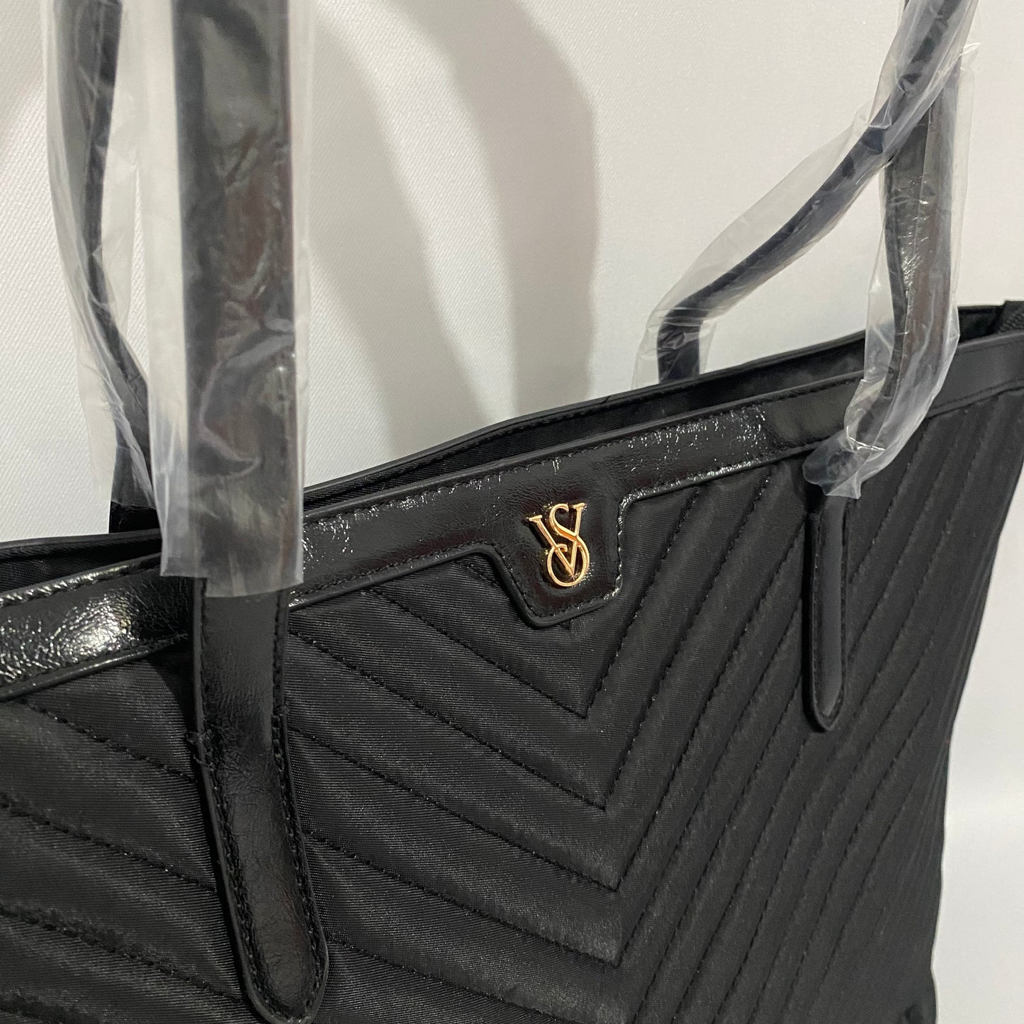 Tote grande, tipo Vs