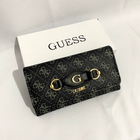 Cartera larga tipo Guess, con caja.