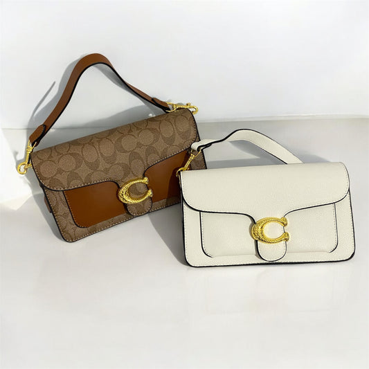 Tabby, tipo Coach, broche con textura